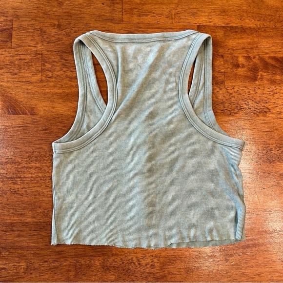 American Eagle Aerie cutoff olive color ribbed tank top size small - Picture 7 of 8